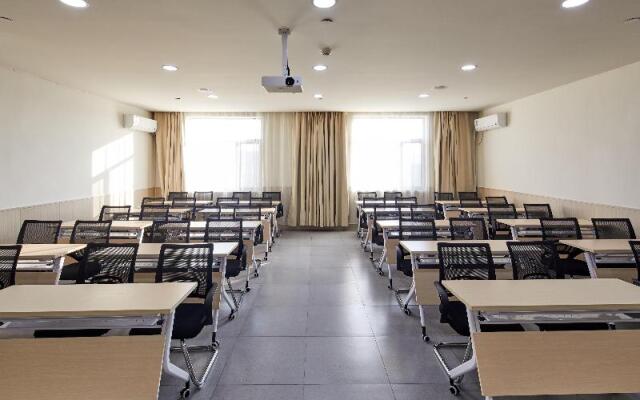Hanting Hotel(Train Station Xinhualian Plaza）