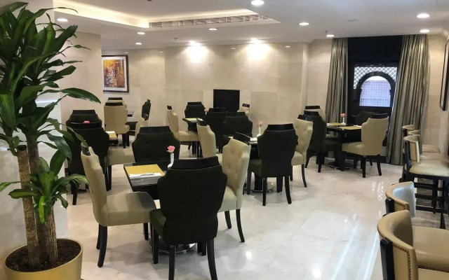 Taiba Front Hotel