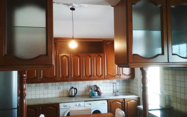Gatis House