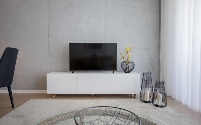 Liiiving in Gaia - Beach Seaside Apartment