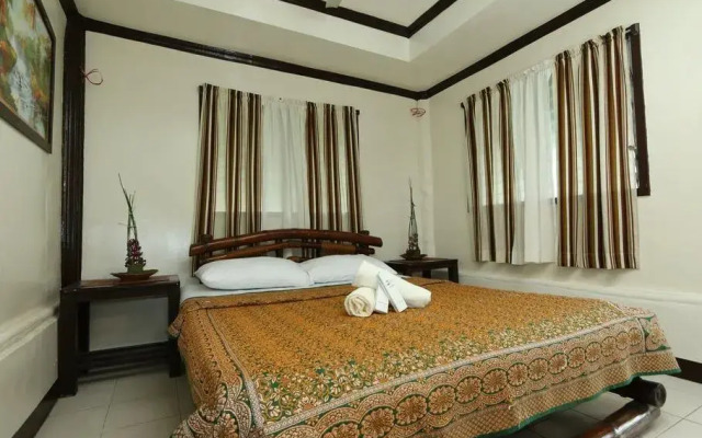 Punta Isla Lake Resort