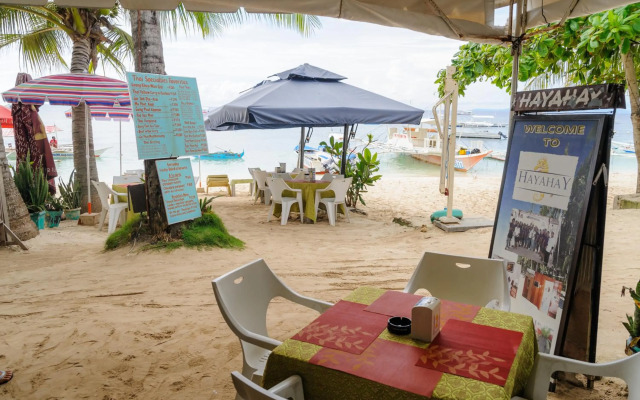 Hayahay Resort