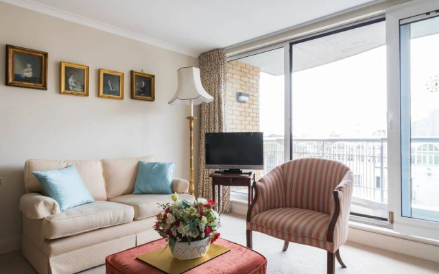 Cosy 1-bed Battersea Riverside Apartment