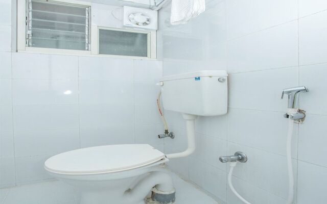 OYO 13786 Rekha Residency