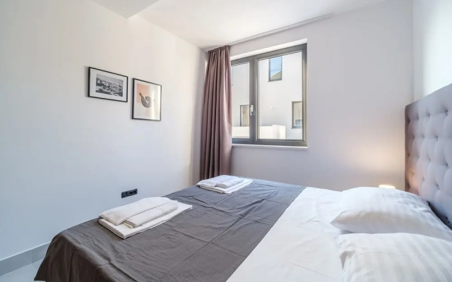 Sutivan Luxury Apartments