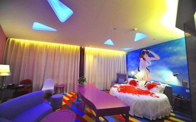 Guanjun Parent Child Theme Hotel