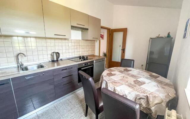 Apartment Lidija