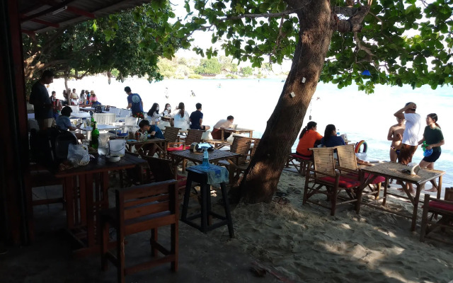 Baywatch Villa Samet Island
