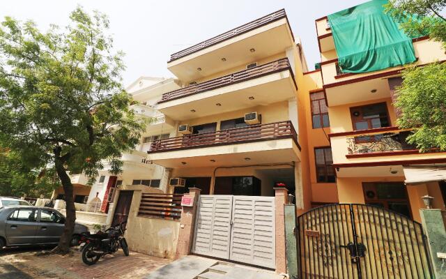 OYO 42214 Hotel Grand Casa