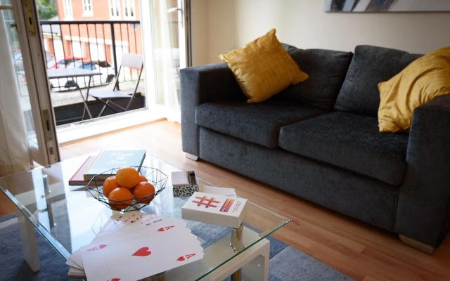 Karah Suites - Harescombe House