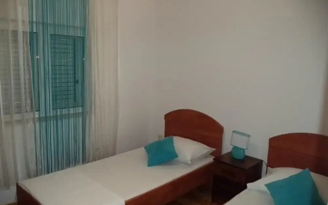 Mario - Apartment With Pool - A1