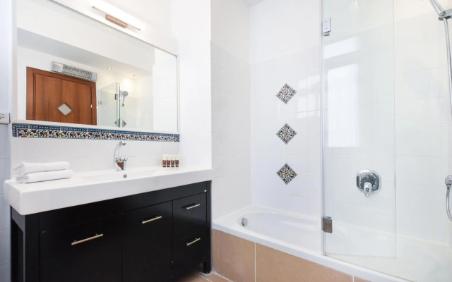 Central 2BR in Hovevei Tsiyon 29 by HolyGuest