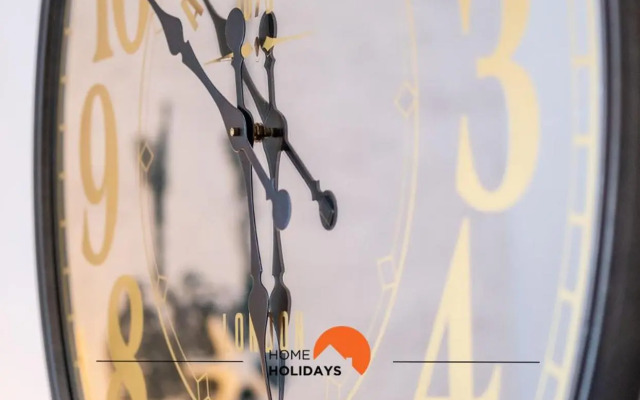 #094 Lovely Oura Beach Flat Only 5m NewTown