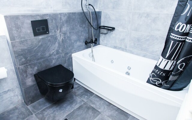 Luxury Apt in the center of Glyfada