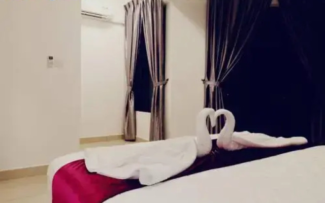 Marina Heights Resort