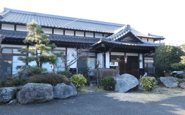 Minshuku Shiroyama
