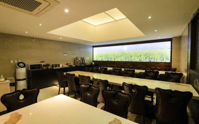 3S Hotel Dongtan - Boutique