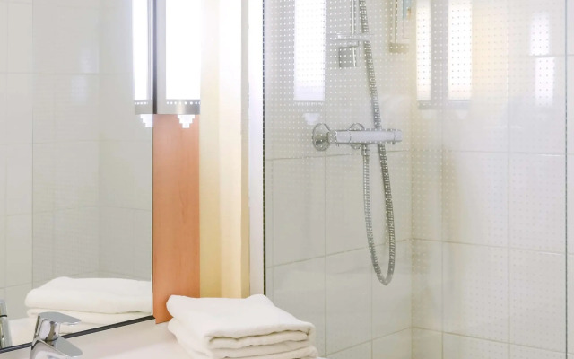 ibis Nevers