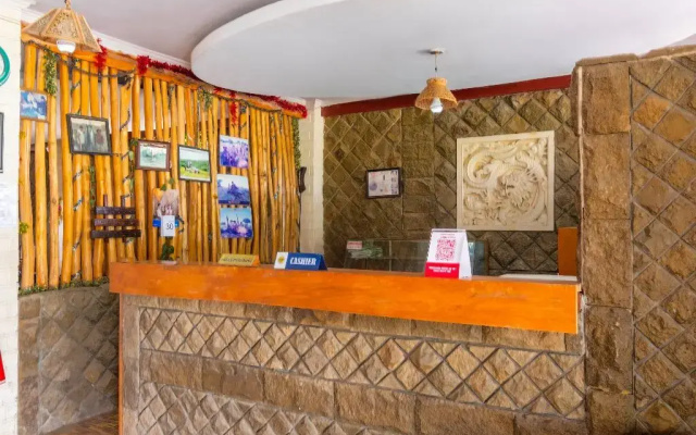 OYO 2278 Cikidang Hunting Resort