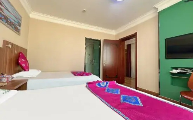 Khan Hotel (Zhongsu Jinjie)