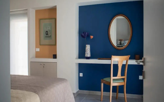 Elegant City Apartment - 250m From Solomos Square