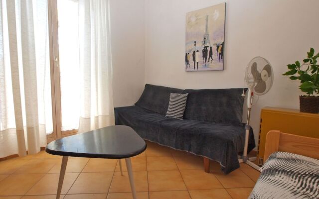 Apartment 1095