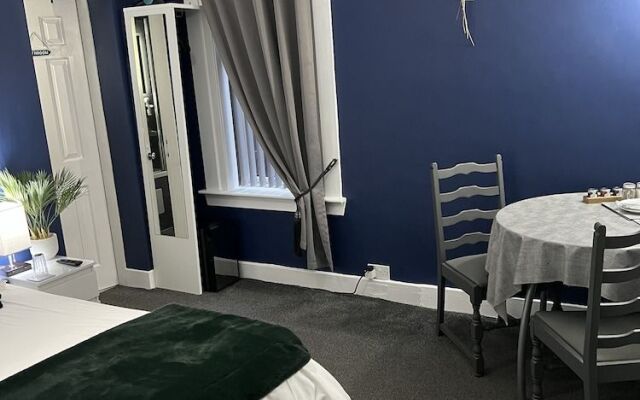 Peacocks Guest House