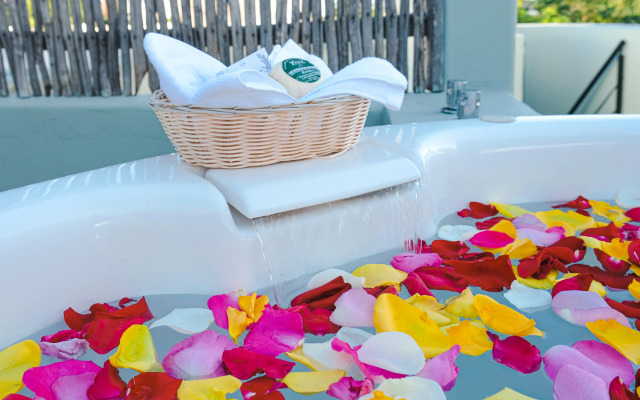 Kimpton Aluna Tulum by IHG