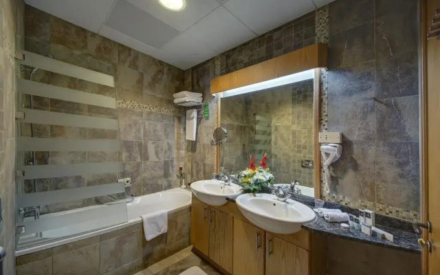 Al Khoory  Apartments