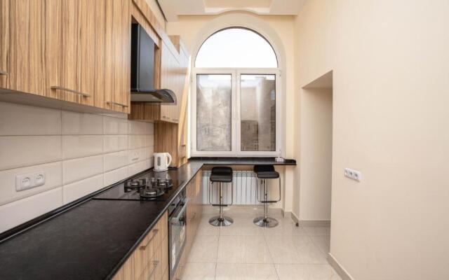 Stay Inn Apartments at Mashtots Avenue 5A