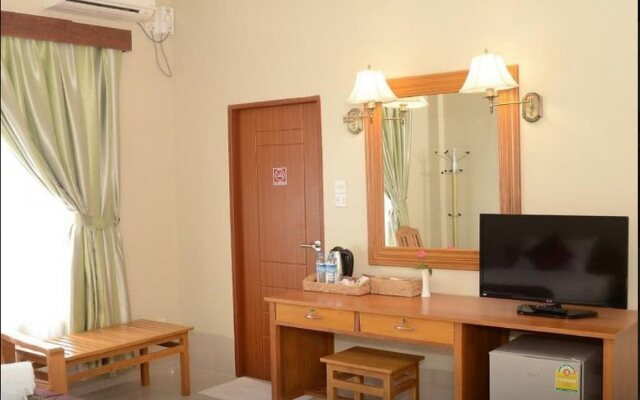 Sun Shine Hotel