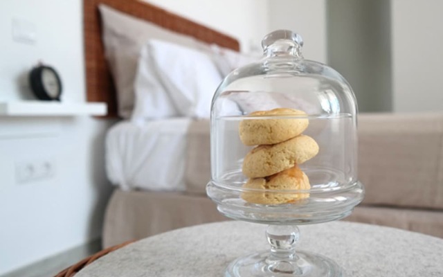 Quinta B. - Adults Only