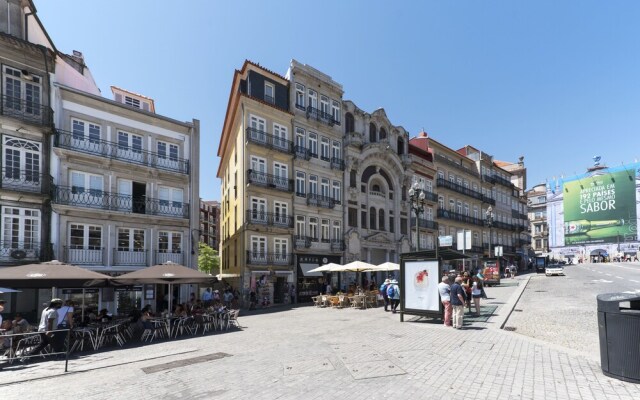 Tripas-Coração, São Bento Apartments