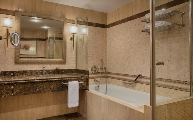 Sheraton Club des Pins Resort