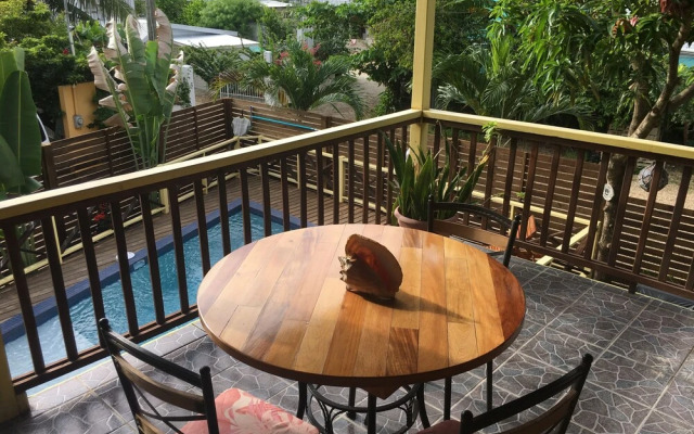 Driftwood Gardens Guesthouse