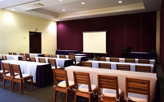 Reef Yucatan Hotel and Convention Center All Inclusive