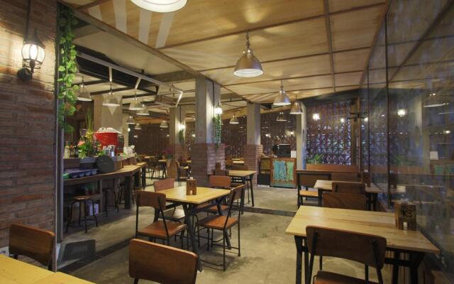 J Hotels Kuta