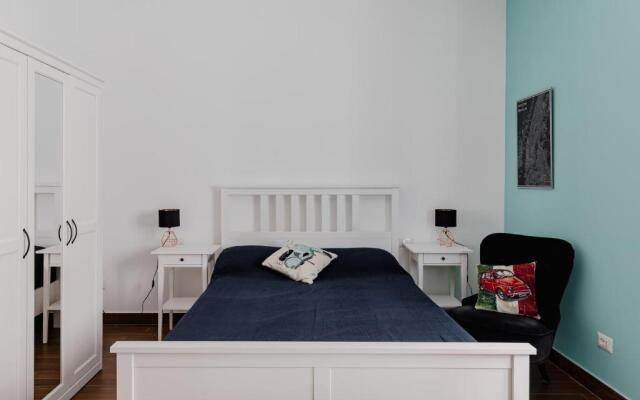 Scarfoglio Apartment, 4 persone, 2 camere, balcone, Wi-Fi, Stazione Tiburtina