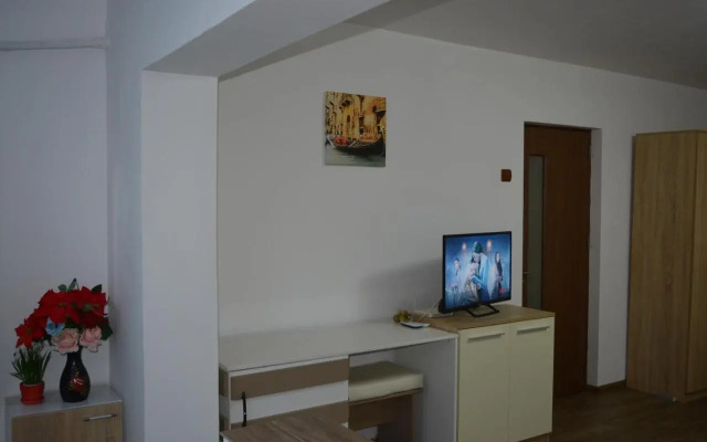 Studio Agatha 26
