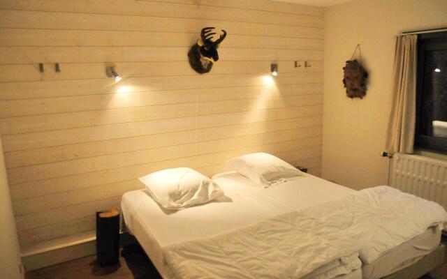 Lovely Holiday Home in Marche-en-Famenne with Hot Tub