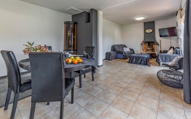 Nice Home in Pula With Wifi and 3 Bedrooms