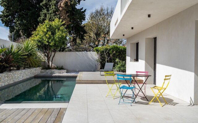 Superbe villa moderne avec piscine à Marseille