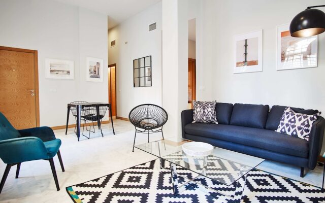 Arenal Carreteria Deluxe Suites