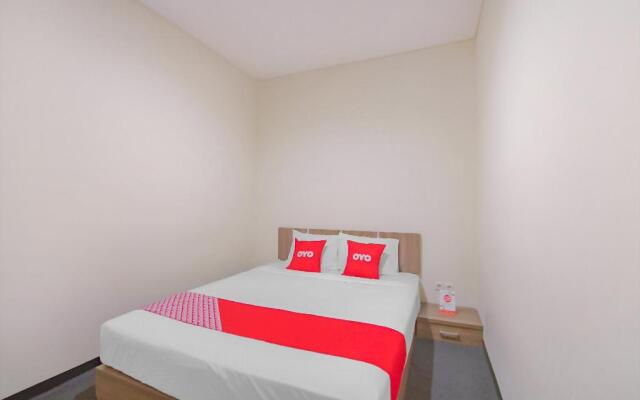 OYO 4004 Vivo Rooms