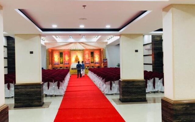 Club 7 Hotel