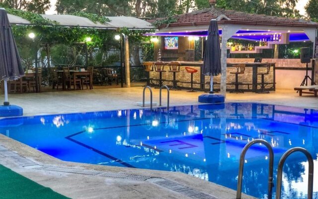 Yücel Hotel