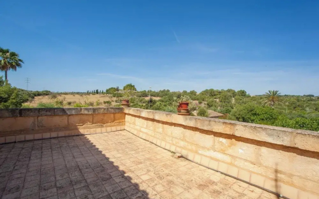 - House In