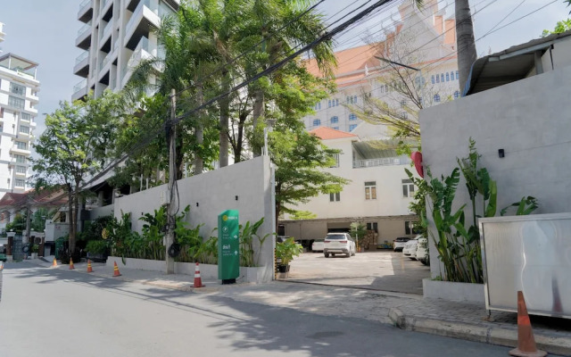 Noden Hotel & Apartment