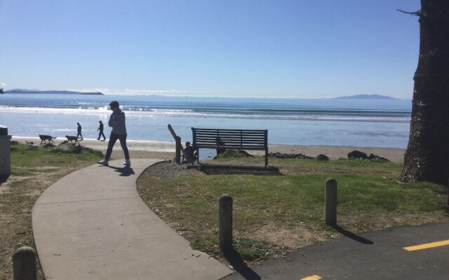 Orewa Beachside