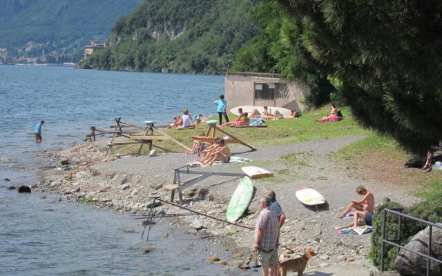 CasaCamelia 35, 3 BDRM with view Lake Como
